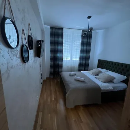 Didi-free Parking Apartment Novi Sad